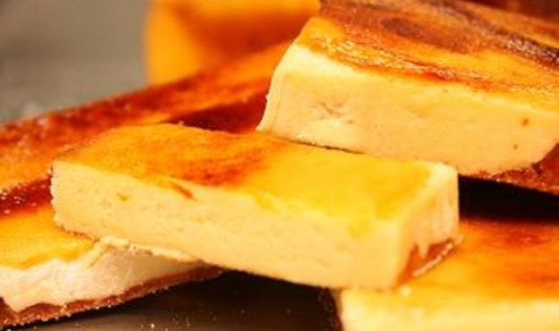 Turrón de yema bien simple.