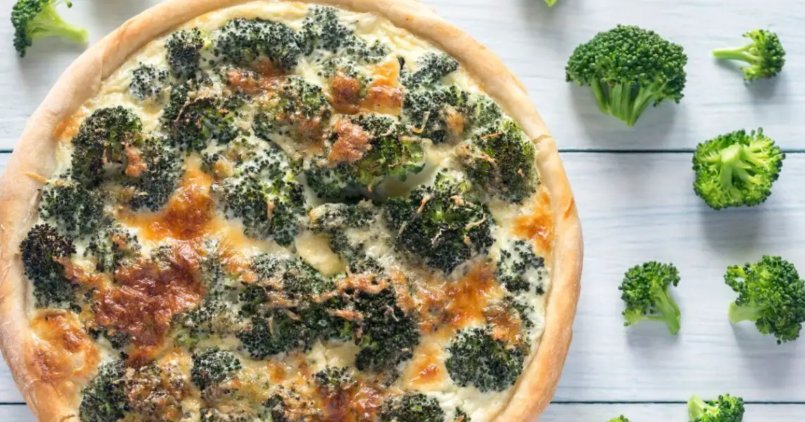 Tarta de brócoli y cebolla: ¡Una forma deliciosa de incluir vegetales en tus comidas!