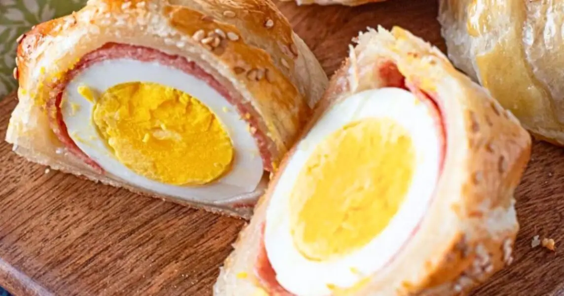 Delicioso arrollado casero de huevo y salame ¡le va a encantar a todos!
