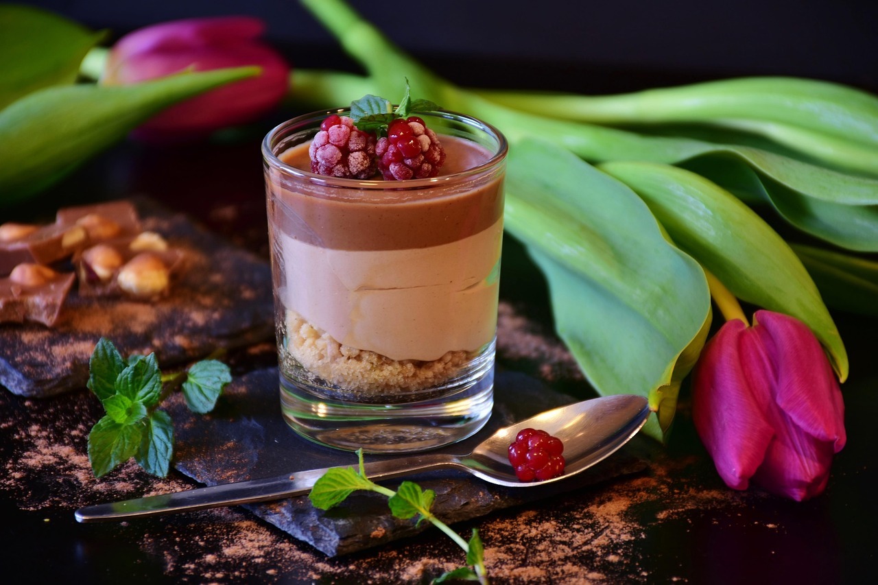 Mousse de limón con 3 ingredientes: receta sin horno y sin gelatina
