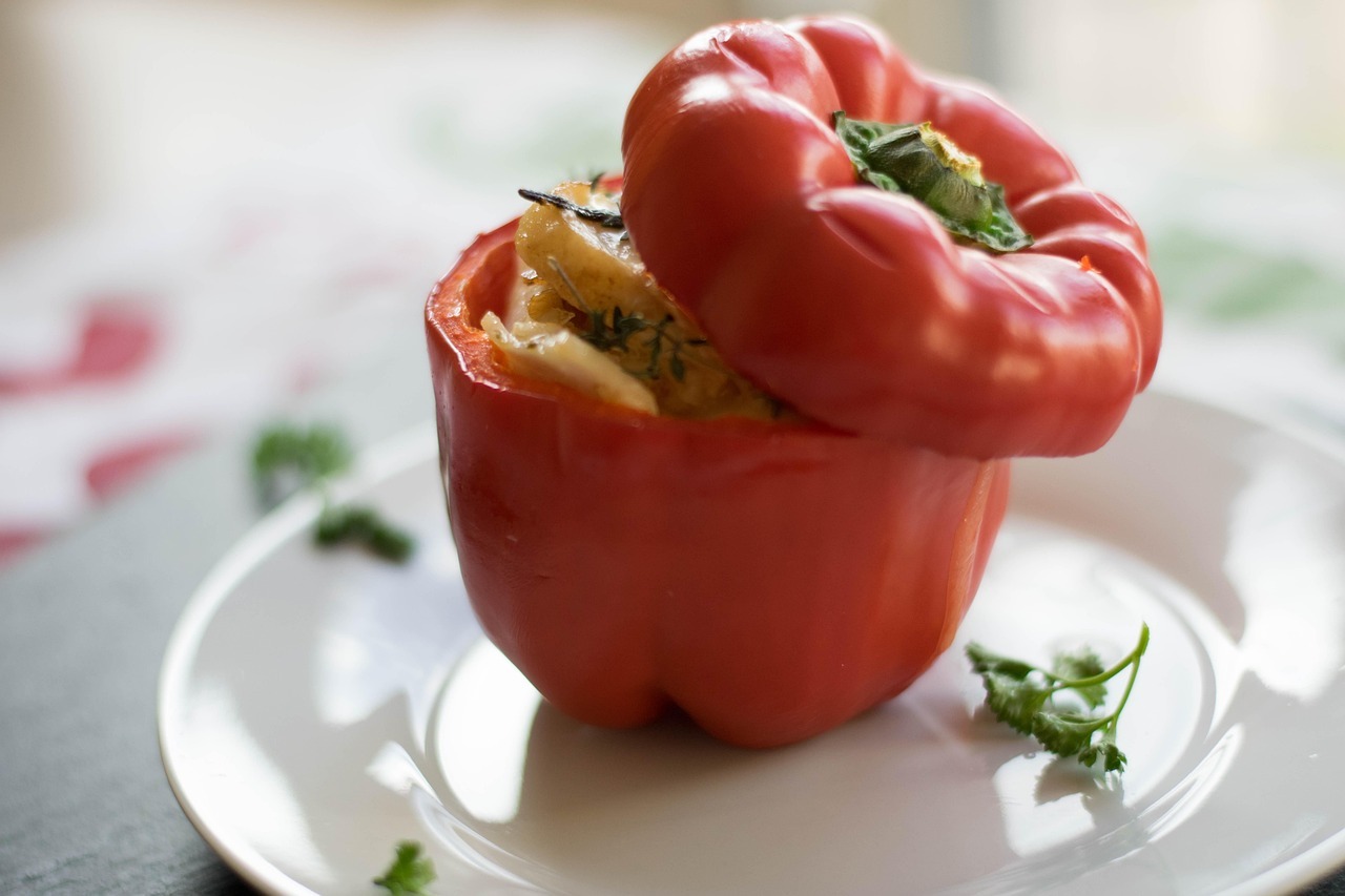 Pimientos Rellenos: Receta Casera Fácil, Nutritiva y Llena de Sabor